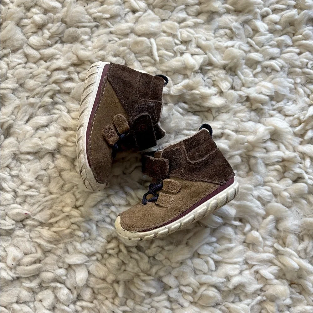 Stride Rite Oliver boots 3